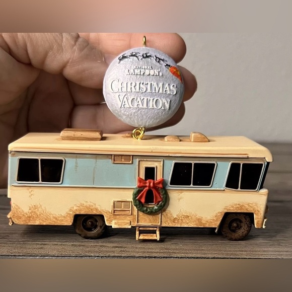 Hallmark NEW 2009 Cousin Eddies RV Ornament National Lampoons Christmas Vacation - Picture 5 of 10